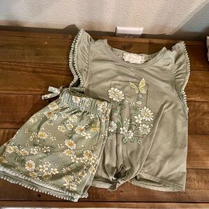 Cute Girls Spring Shorts and Tank Outfit Floral and Butterfly